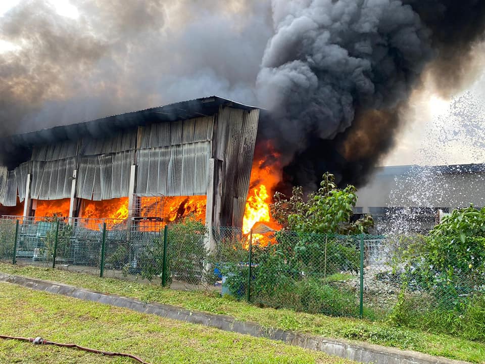 Gul Drive fire at warehouse
