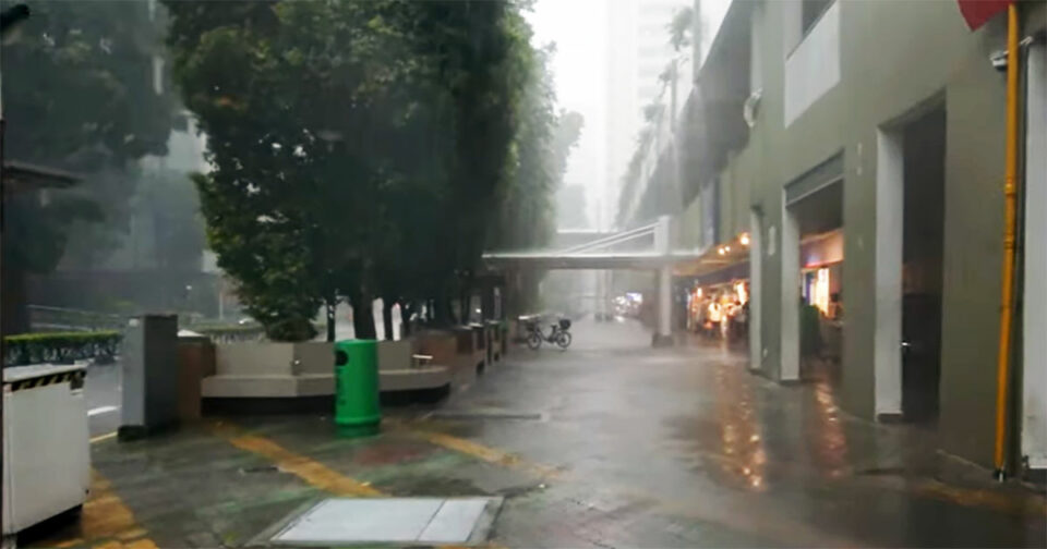 sunday-morning-rain-cooling-singapore